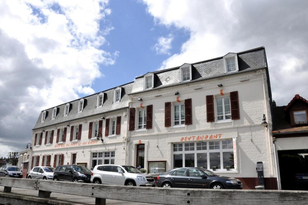 Hotel Du Port Et Des Bains Saint-Valéry-sur-Somme Exteriör bild